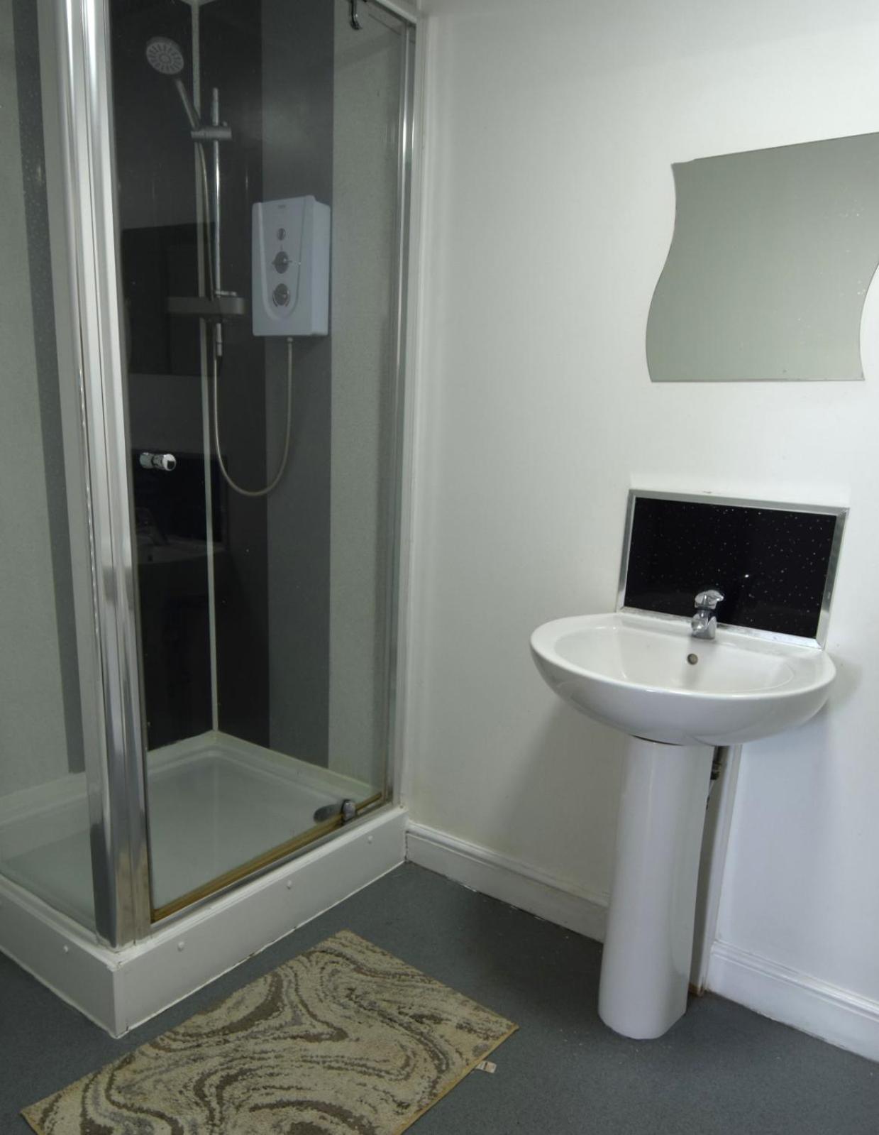 Oyo Victoria Apartments Middlesbrough Eksteriør billede